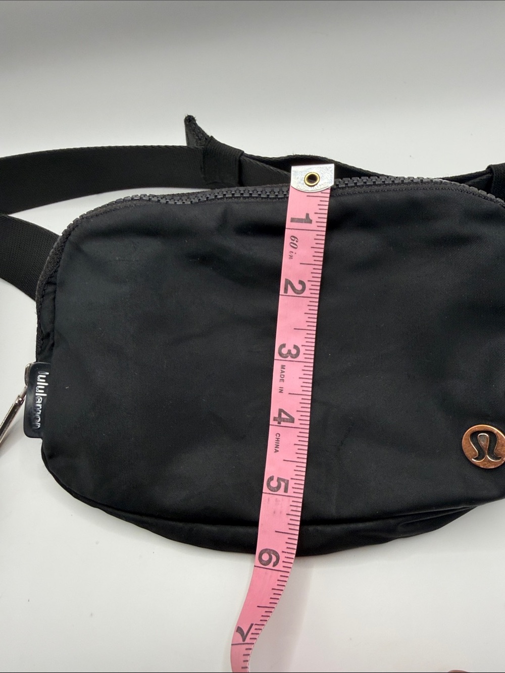 lululemon athletica Black Belt Bag with Bronze Logo Accent - Picture 3 of 8
